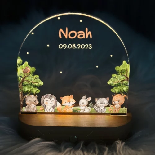 Nachtlicht für Kinder Motiv Waldtiere - LED Nachtlicht mit Holzsockel, Acrylscheibe bedruckt mit einer Szene von Waldtieren